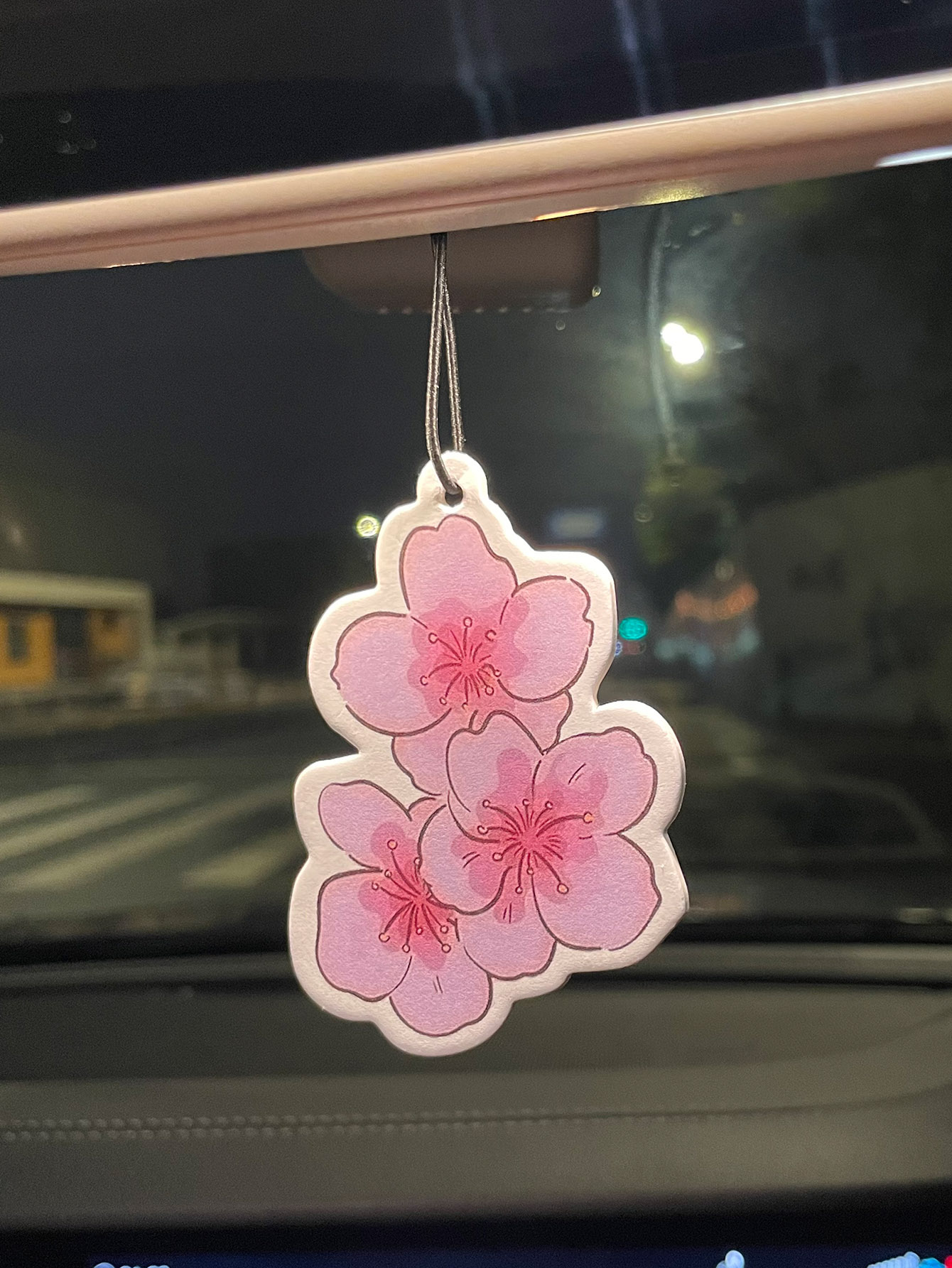 Sakura/Frezya Taze Kokulu Beş  - Car Accessories Juicy Couture incelemesi ve fiyatı
